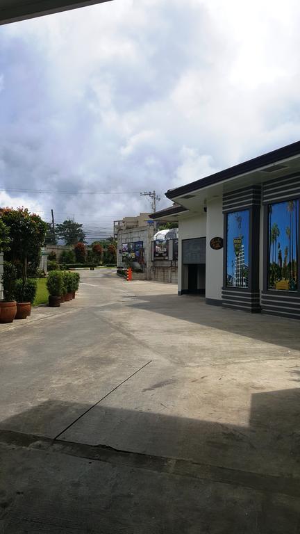 Hollywood Drive-In Hotel Baguio City Exterior photo