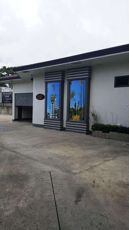 Hollywood Drive-In Hotel Baguio City Exterior photo