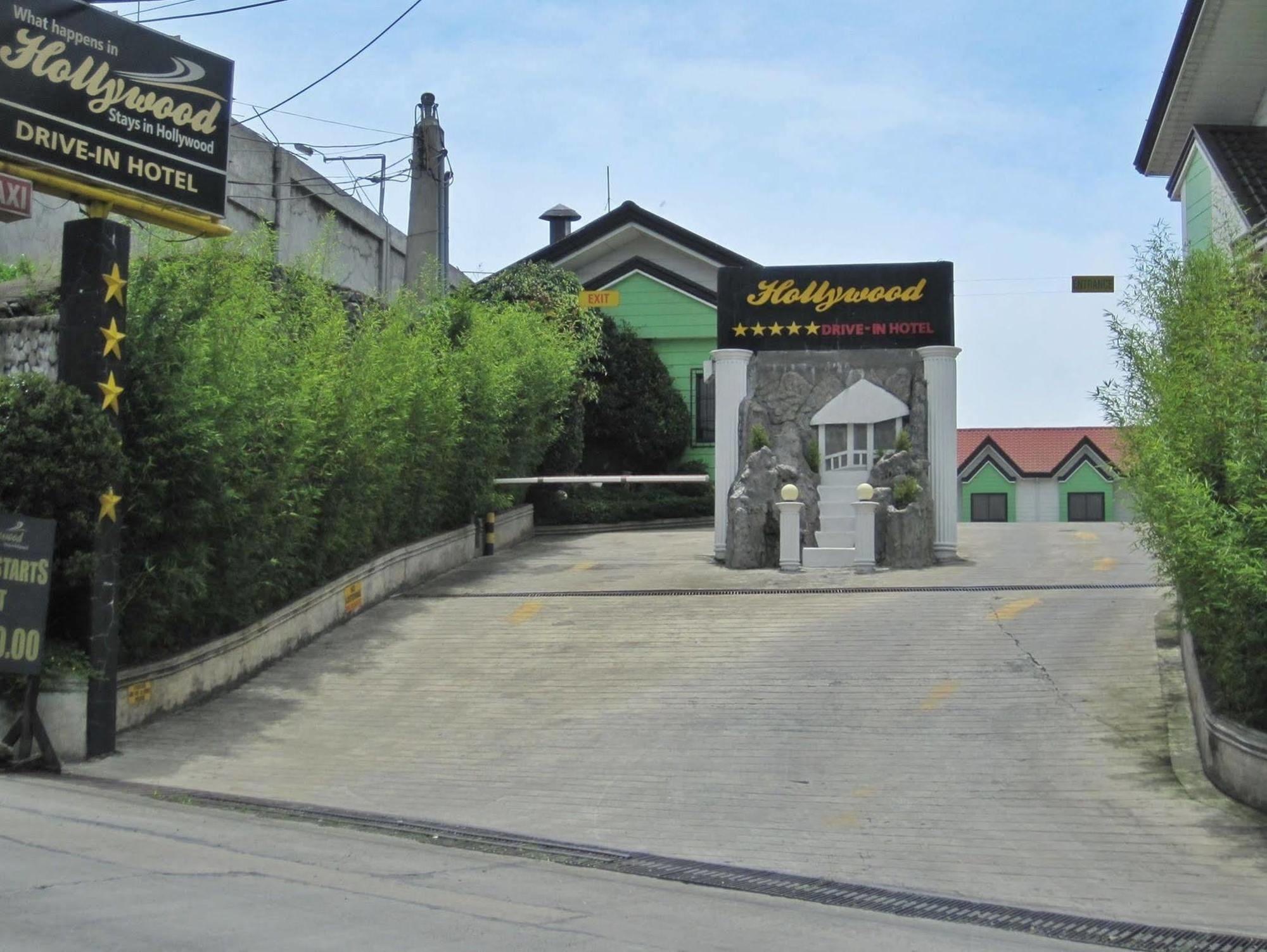 Hollywood Drive-In Hotel Baguio City Exterior photo